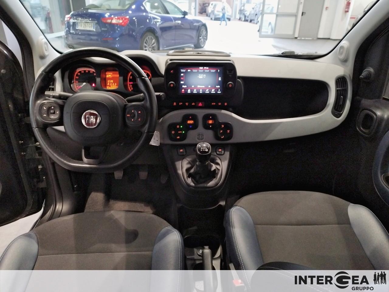 FIAT Panda 1.0 firefly hybrid City Cross s&s 70cv 5p.ti