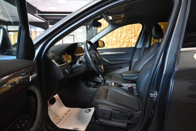 BMW X1 SDRIVE 18d SPORT BLACKLINE AUT.NAVI LED18"TEL FULL