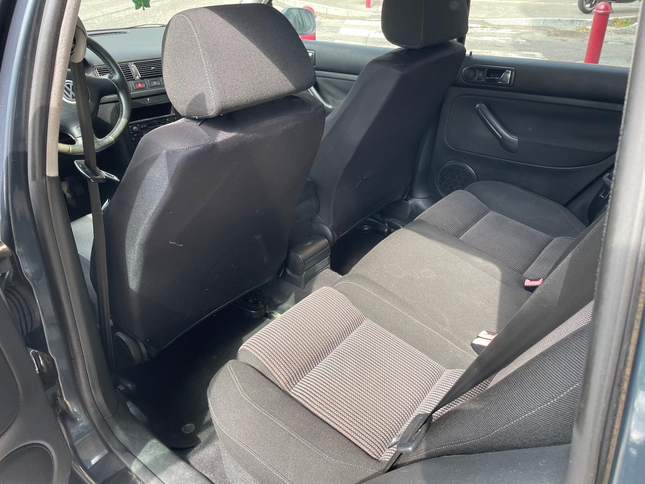 VW Golf Variant 1.6 16V Highline/1PROP/GARANZIA