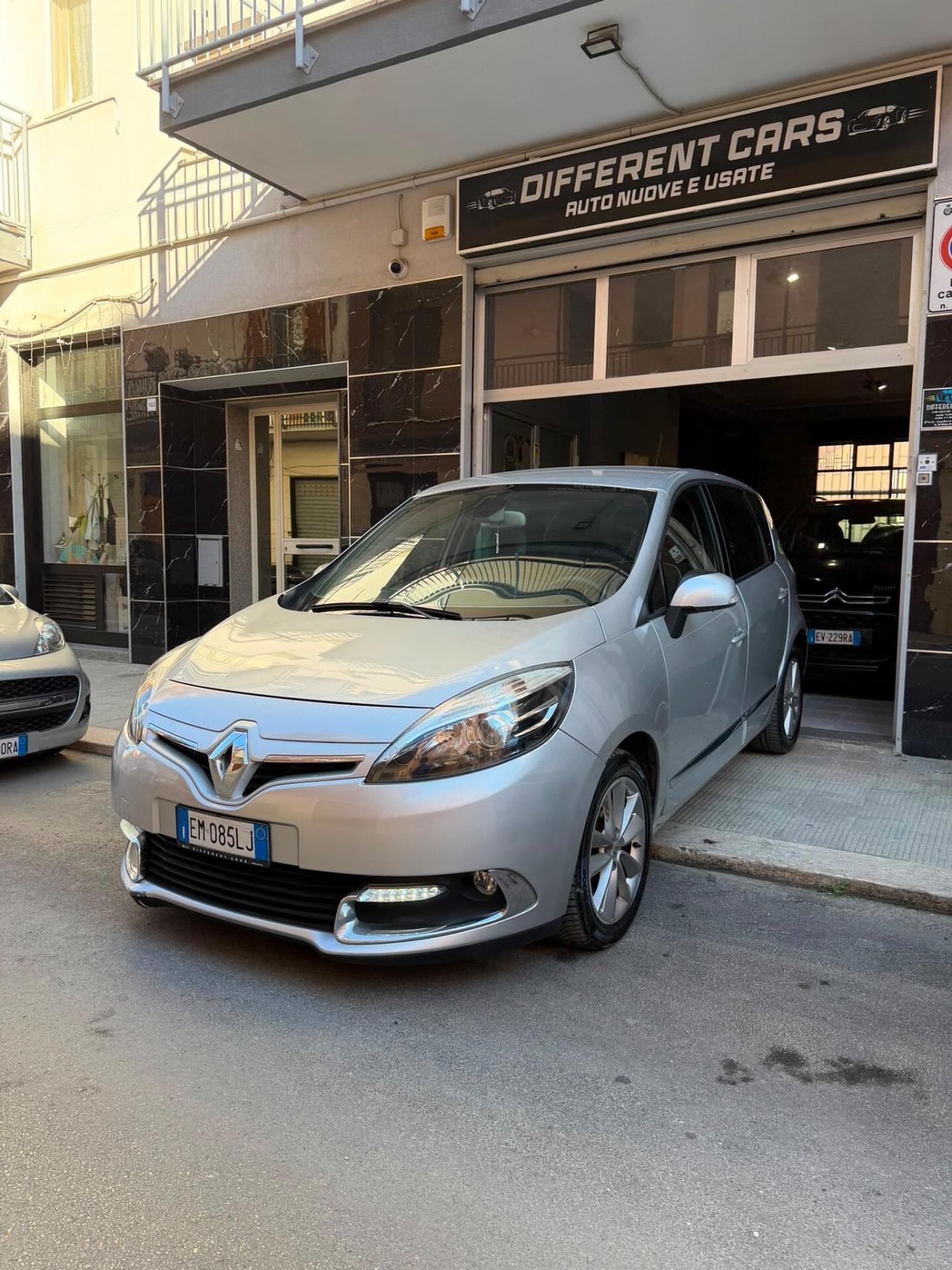 Renault Scenic Scénic XMod 1.5 dCi 110CV Wave