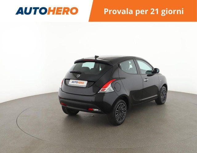 LANCIA Ypsilon 1.0 FireFly 5 porte S&S Hybrid Silver