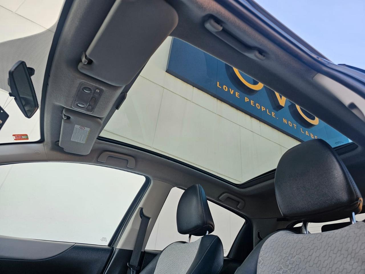 Toyota Yaris 1.3 benzina