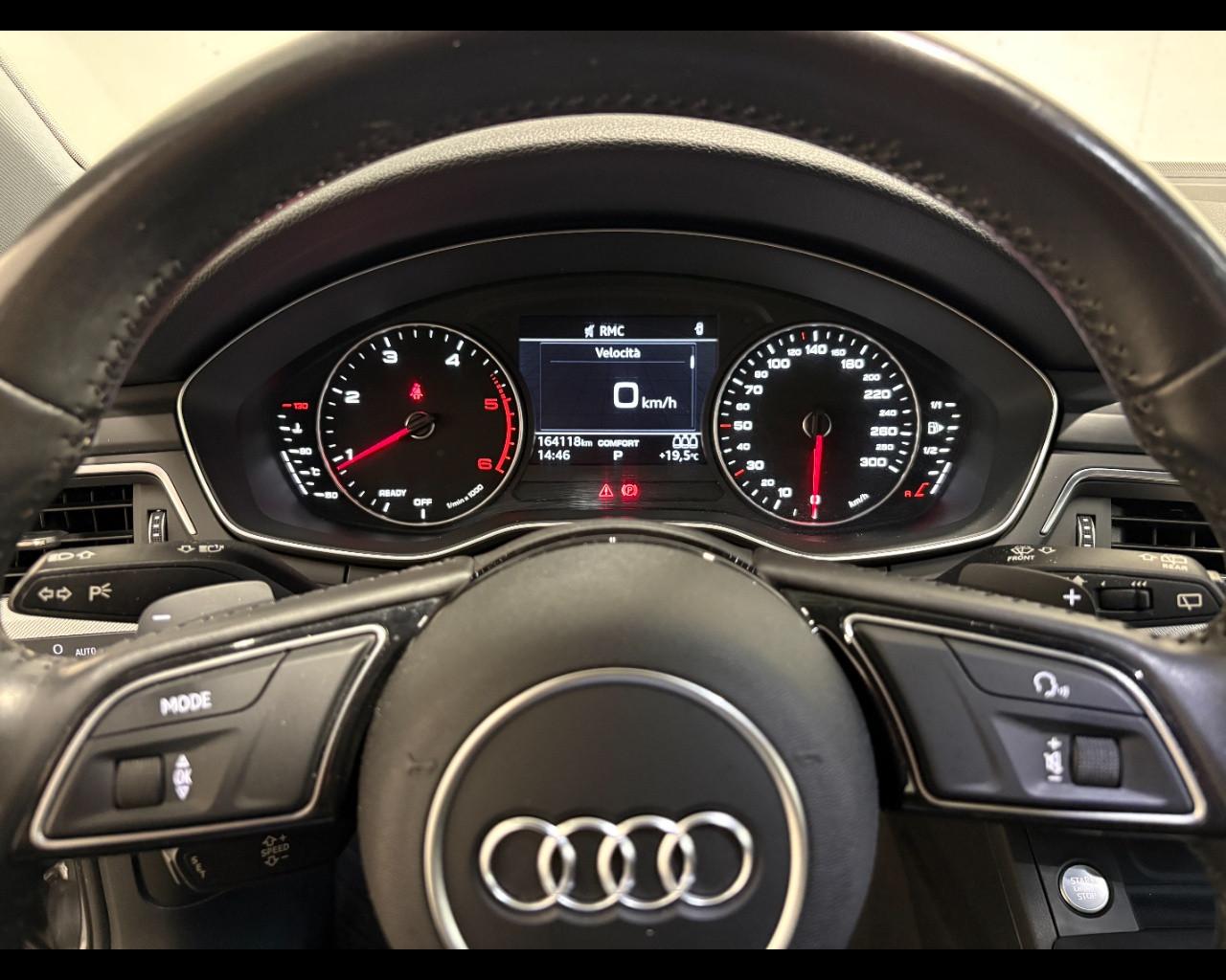 AUDI A4 AVANT 2.0 TDI S-TRONIC BUSINESS