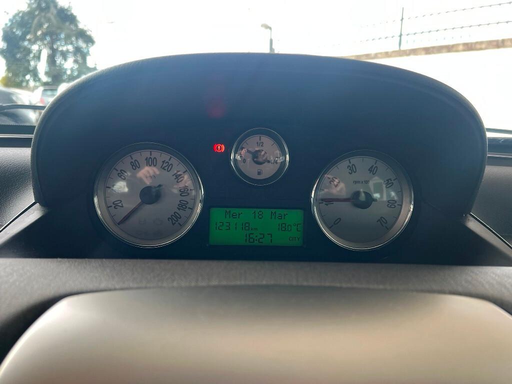 Lancia Ypsilon Oro 1.2 60 CV