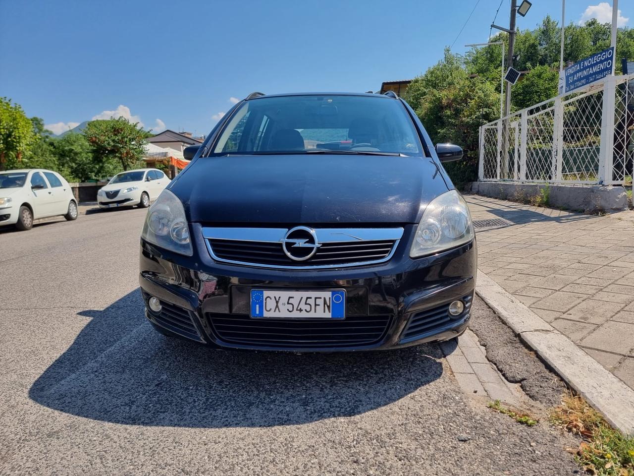 Opel Zafira 1.9 CDTI 101CV Club