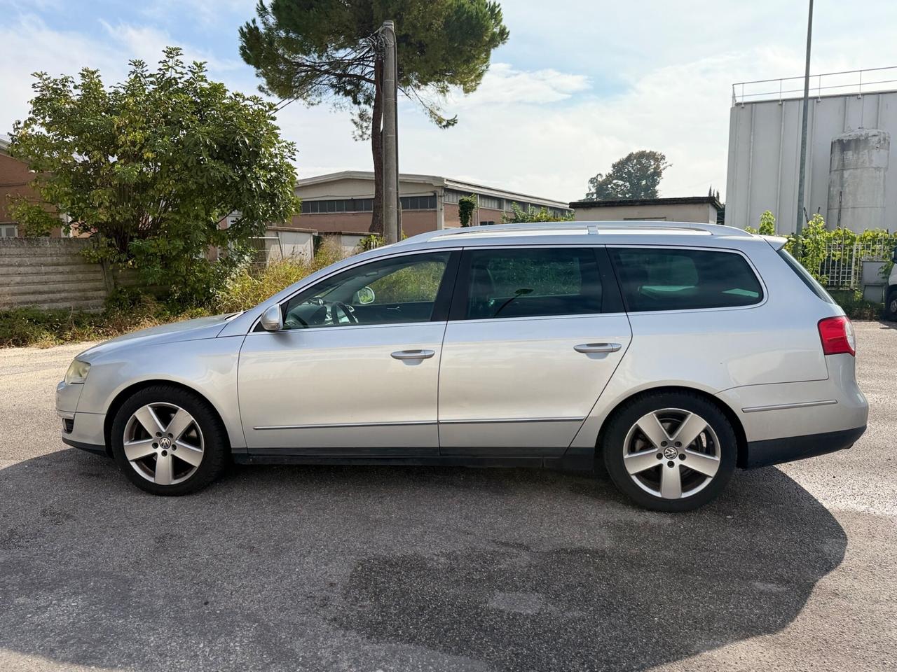 Volkswagen Passat 2.0 TDI DPF Var. Highline