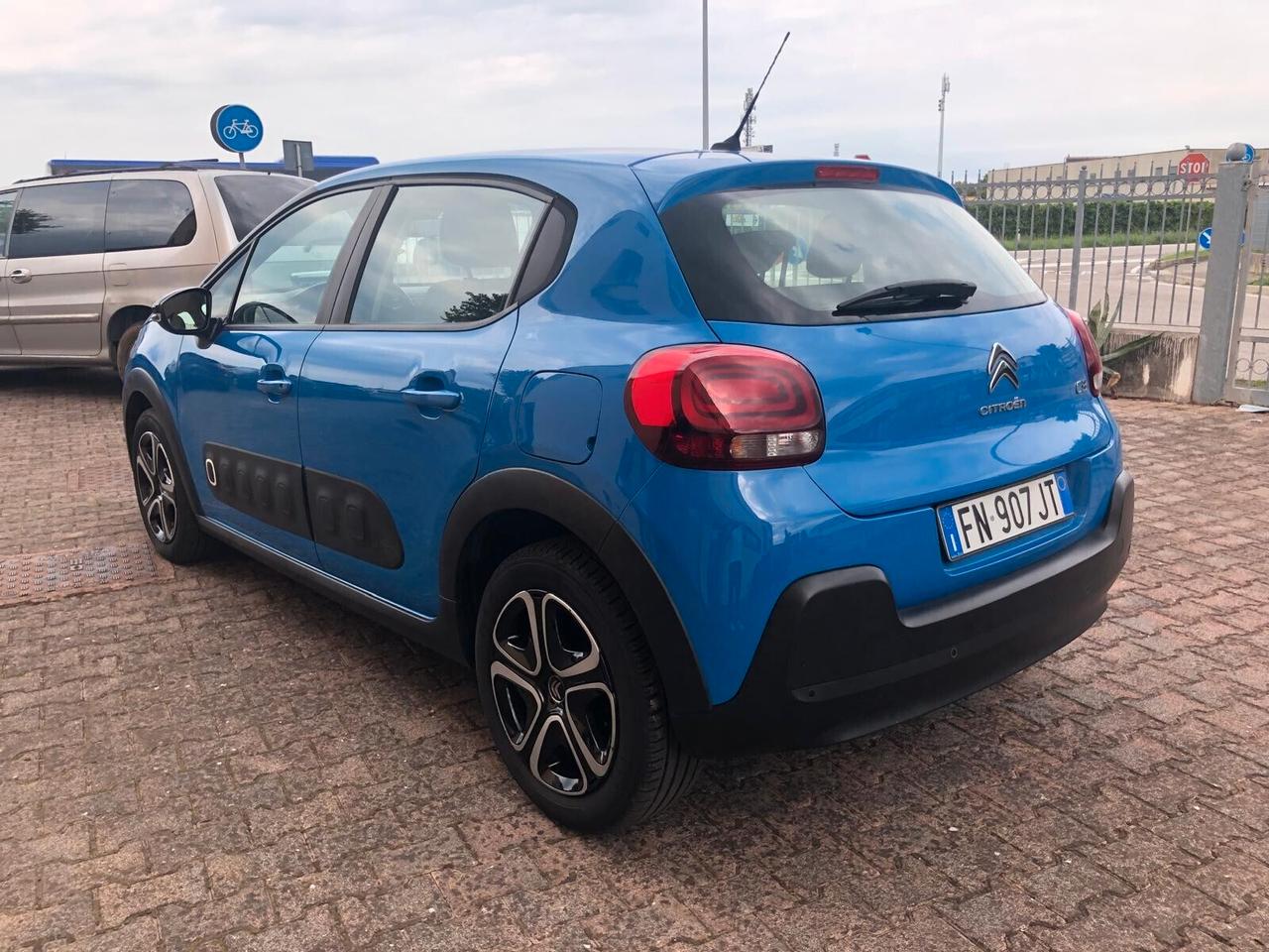 Citroen C3 PureTech Shine 82 cv GPL - NEOPATENTATI