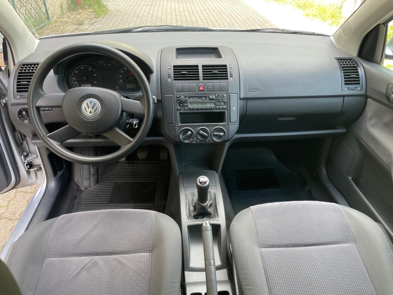 Volkswagen Polo 1.2 3p. Trendline - solo 100.000km -