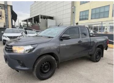 Toyota Hilux 2.4 D-4D 4WD 2 porte Chassis & Cab Comfort