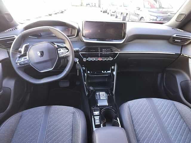 Peugeot 2008 PureTech 130 S&S EAT8 Allure
