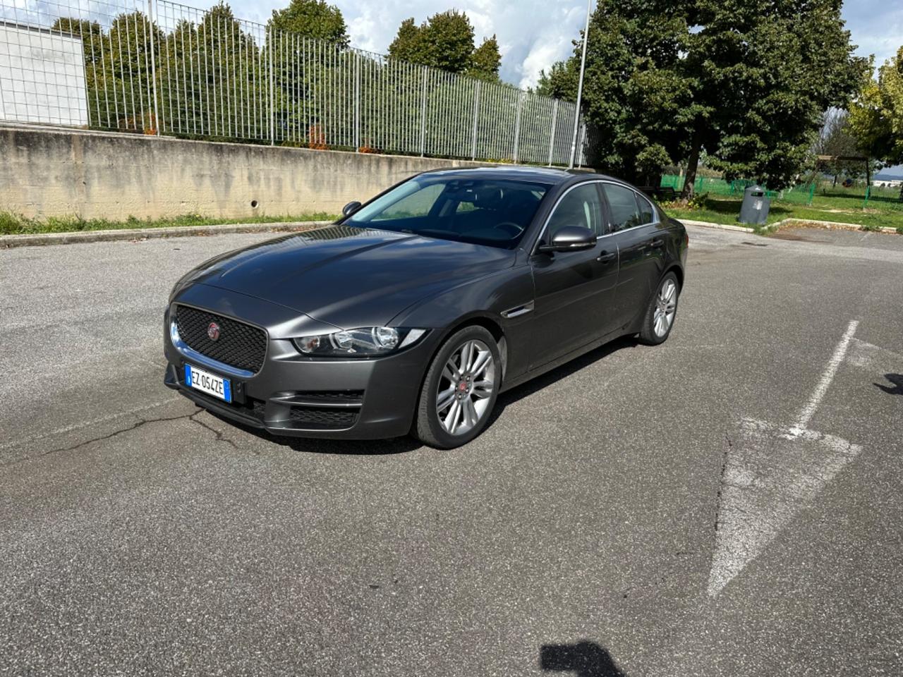 Jaguar XE 2.0 D Turbo Portfolio