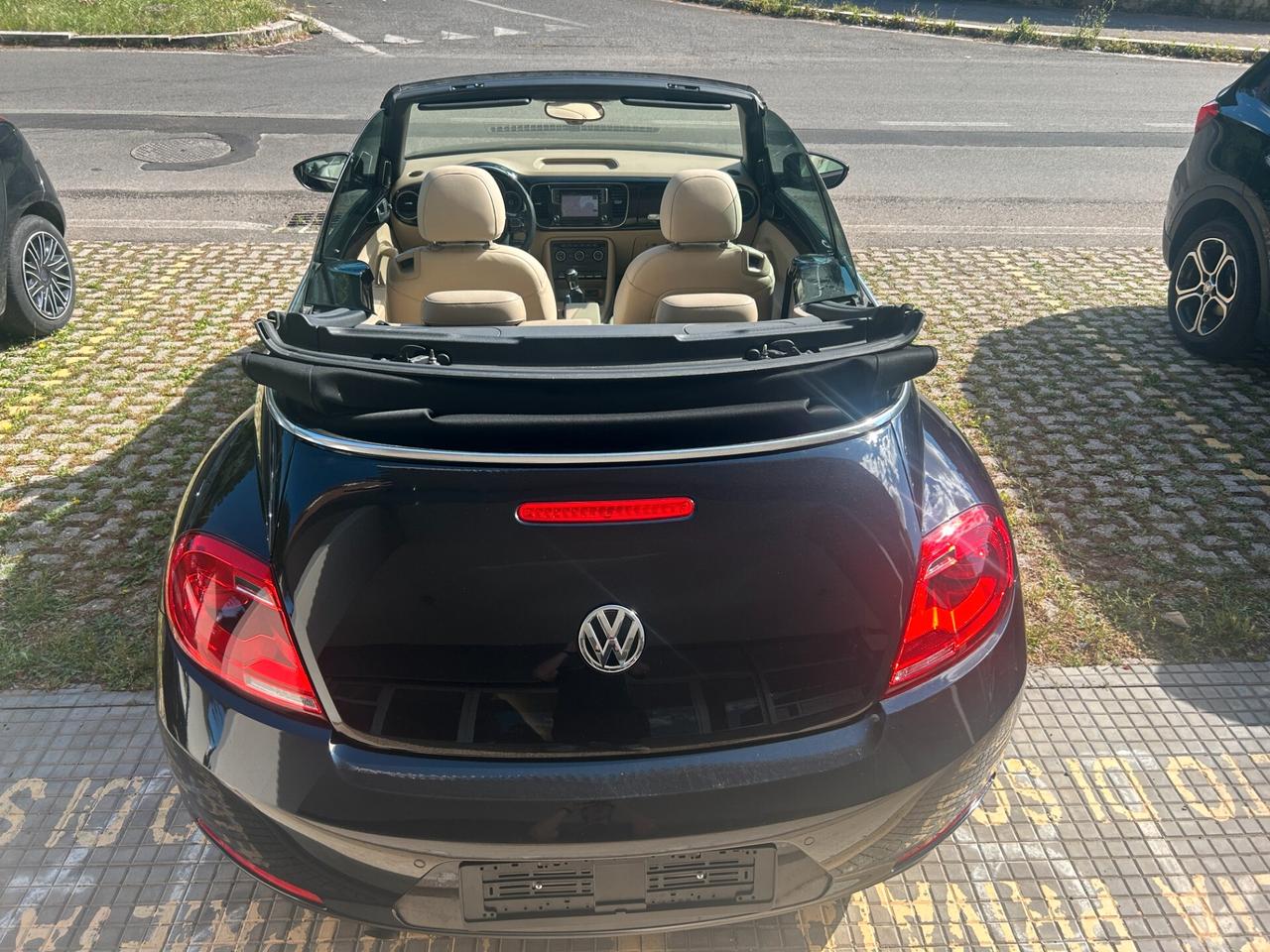 Volkswagen Maggiolino 1.2 pelle-navi-led