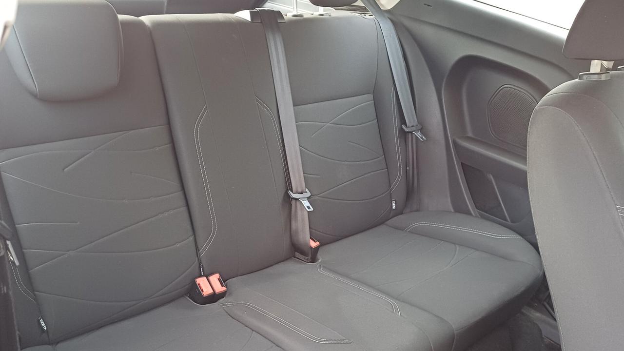 Ford Fiesta 1.5 TDCi 75CV