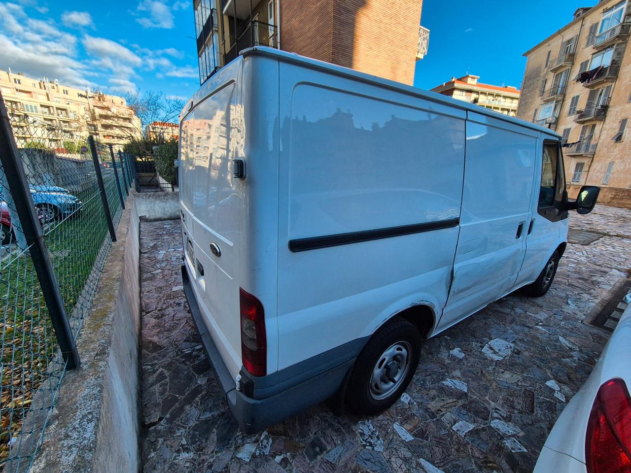 Ford Transit Furgone