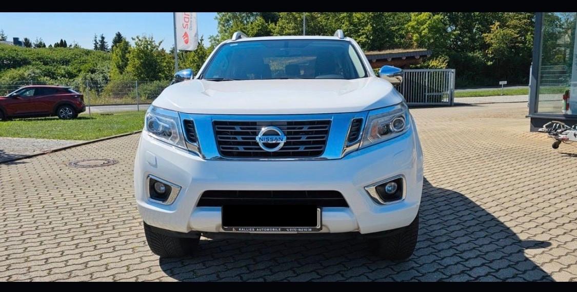Nissan Navara 2.3 dCi 190 CV 7AT 4WD Double Cab N-Connecta