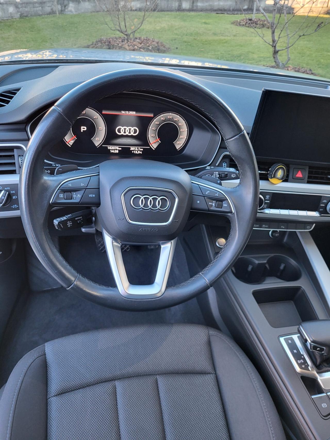 Audi A4 Avant 30 TDI/136 CV S tronic Business Advanced