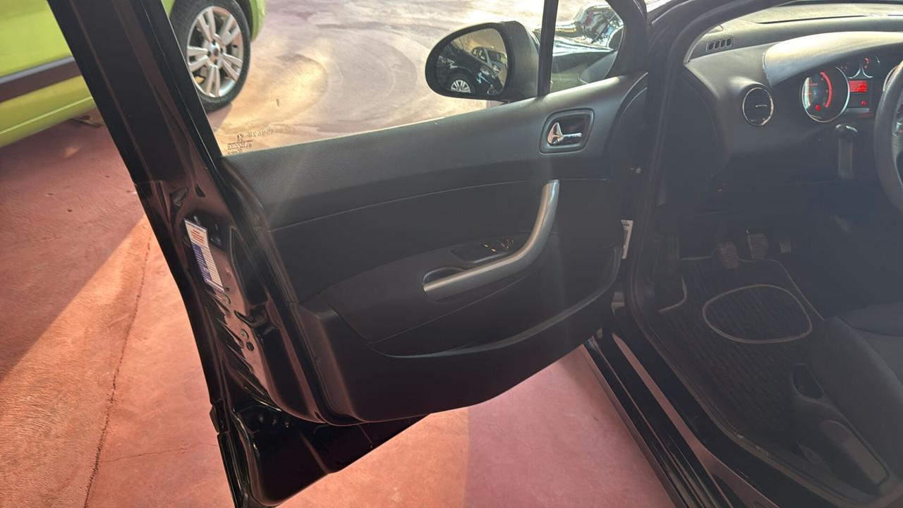 Peugeot 308 1.6 8V HDi 93CV 5p. Active