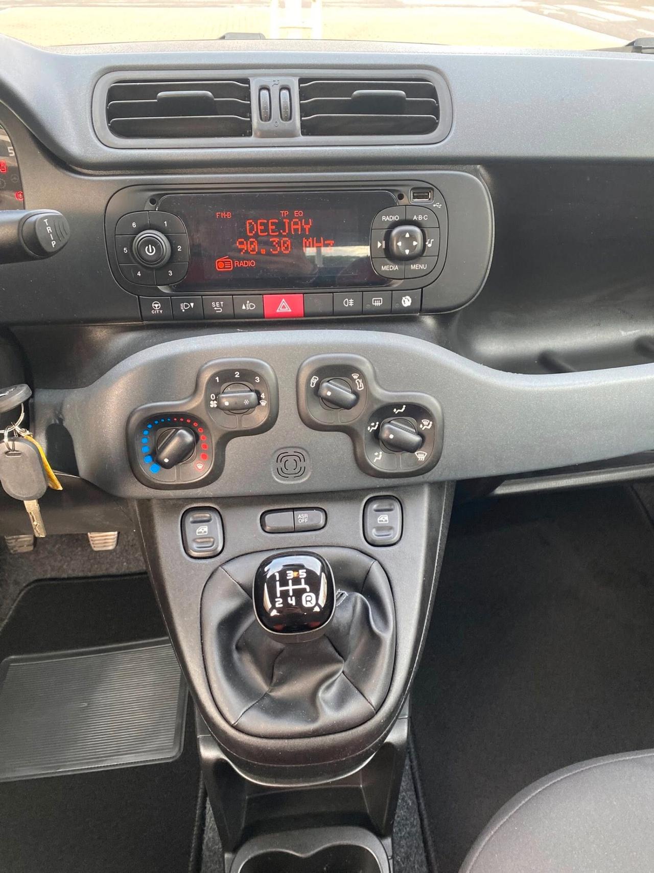 FIAT PANDA 1.2cc IDONEA NEOPATENTATI