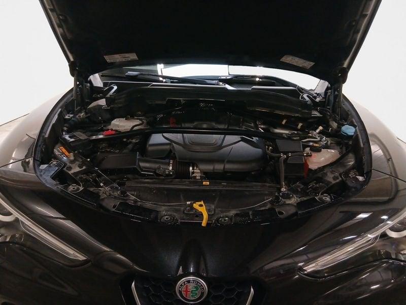 Alfa Romeo Stelvio 2.2 t Executive Q4 210cv auto my19