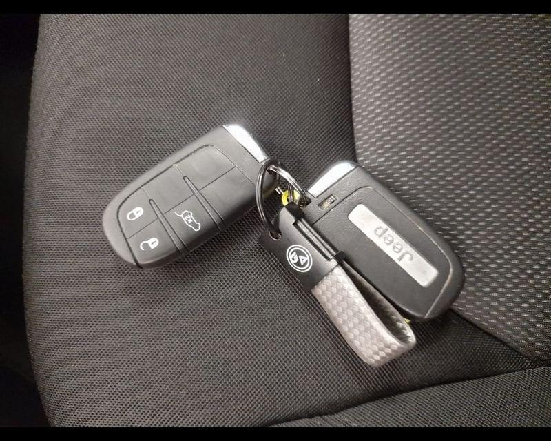 Jeep Renegade 1.4 m-air Longitude Hyper fwd 140cv