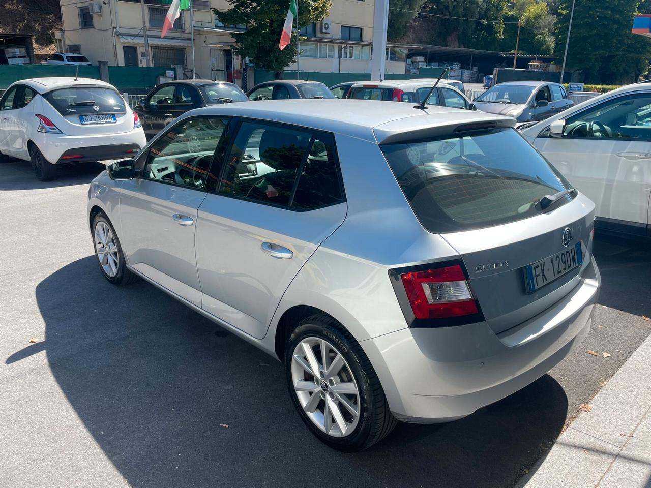 Skoda Fabia 1.0 MPI 75 CV Design Edition