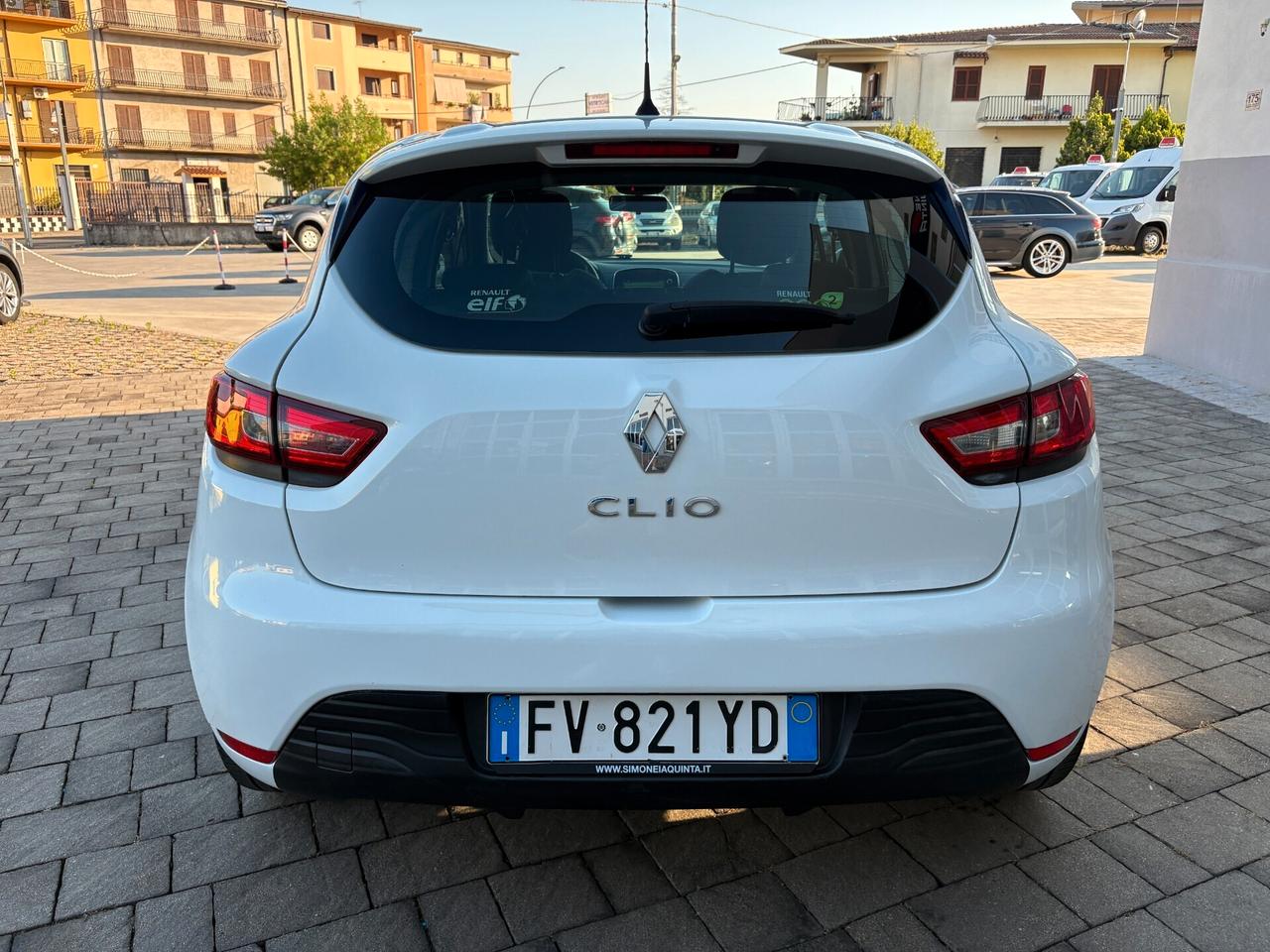 Renault Clio 1.5 dCi 75 CV 5 porte Moschino Intens