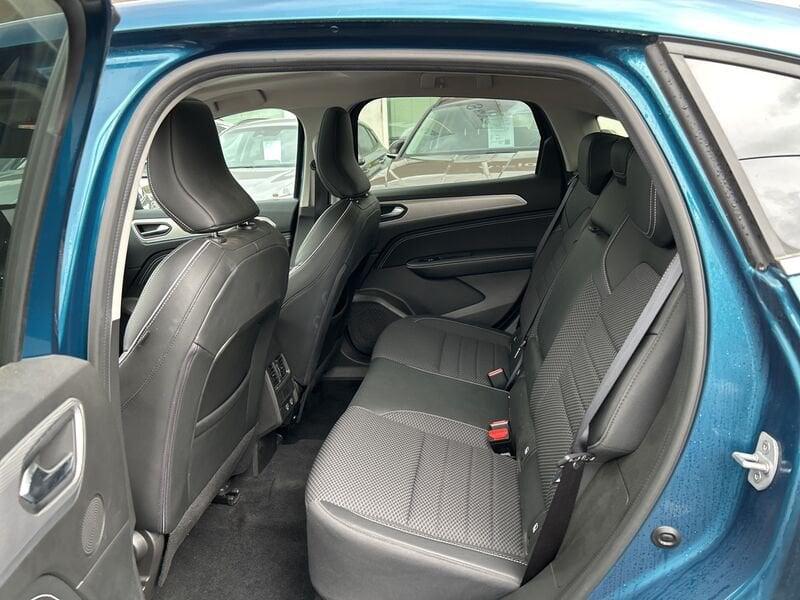 Renault Arkana 2021 1.6 E-Tech full hybrid Techno 145cv