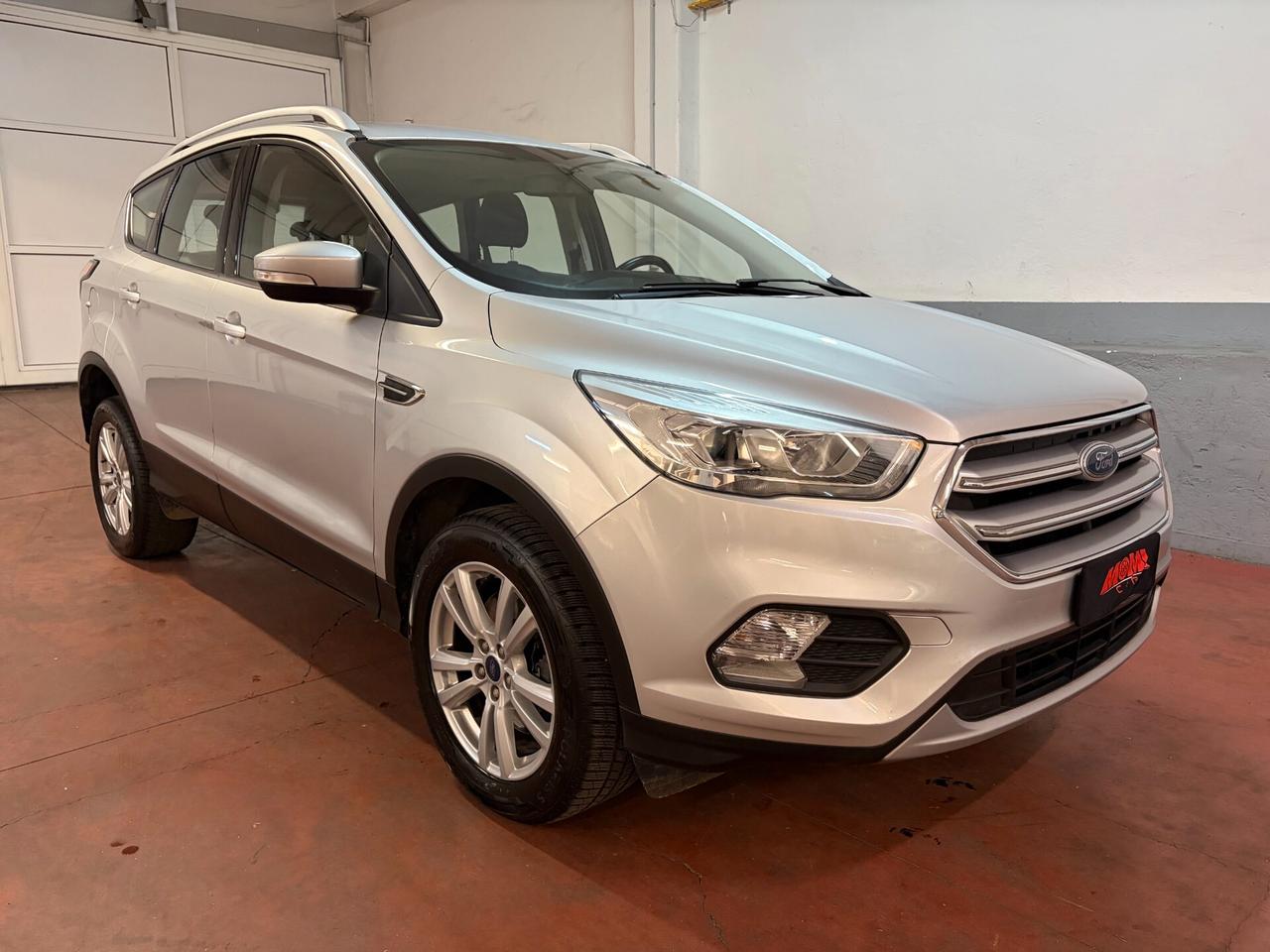 Ford Kuga 2.0 TDCI 120 CV S&S 2WD Business