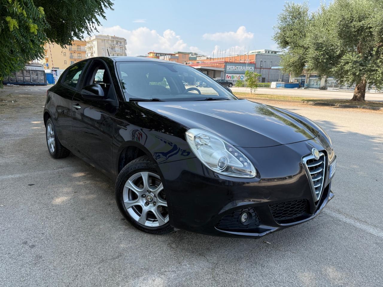Alfa Romeo Giulietta 2.0 JTDm-2 140 CV Progression Full Perfett
