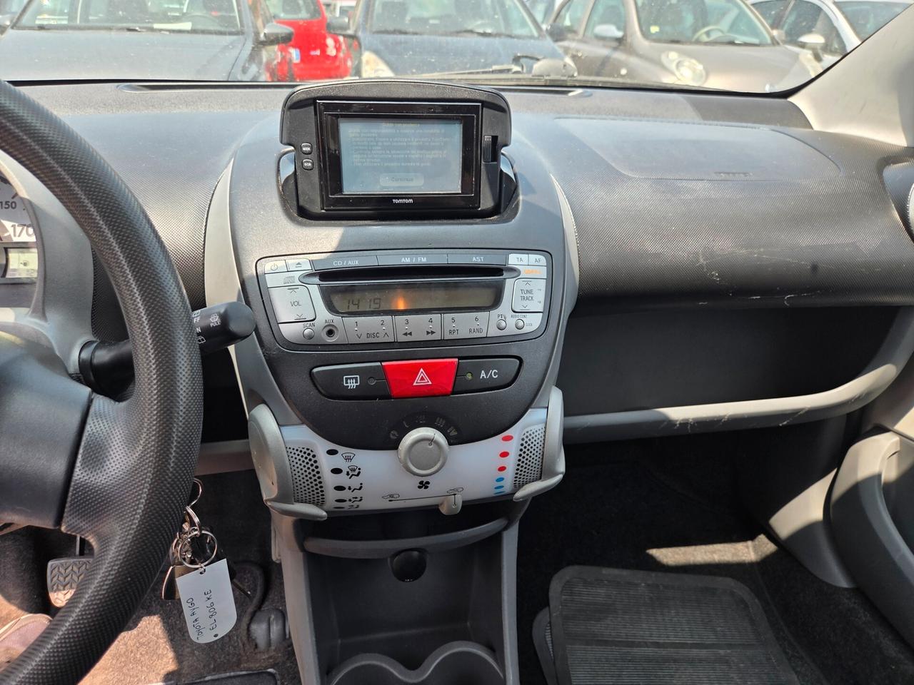 Toyota Aygo 1.0 12V VVT-i 5 porte Lounge