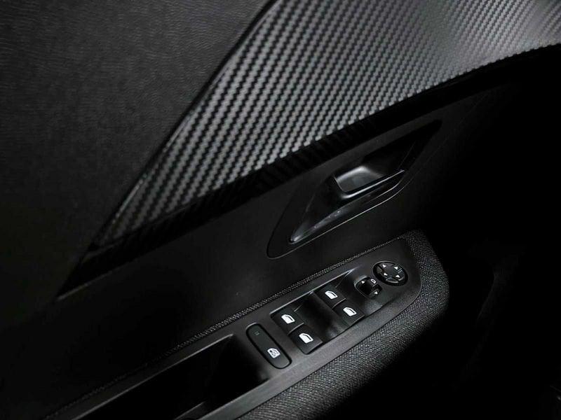 Peugeot 208 208 5p 1.2 Hybrid 100cv e-DCS6 Style