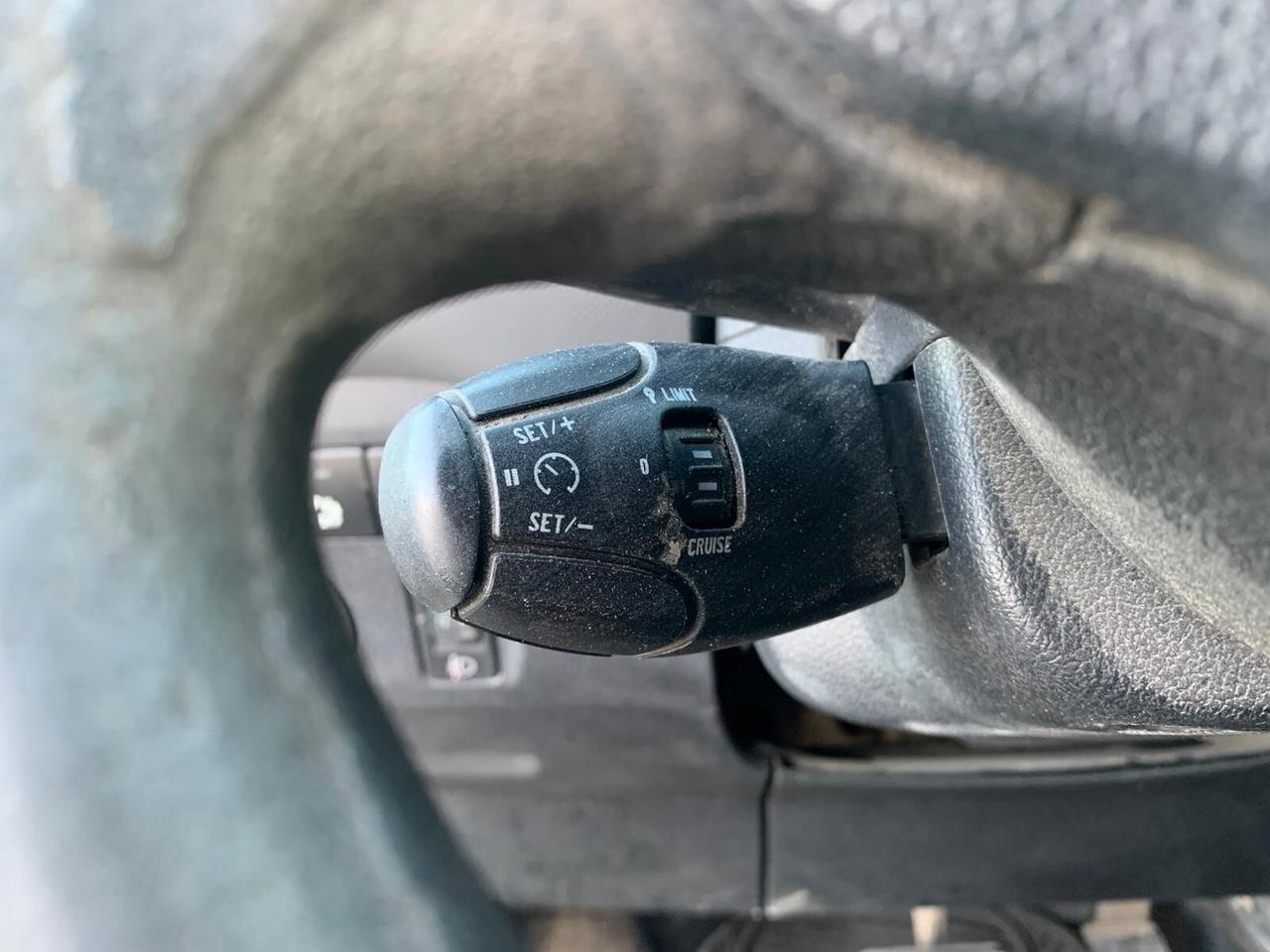 Peugeot Partner 1.6 Hdi Automatico Furgonato