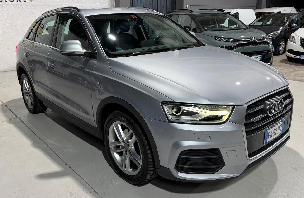 Audi Q3 4x4+Automatico+Navigatore+Led