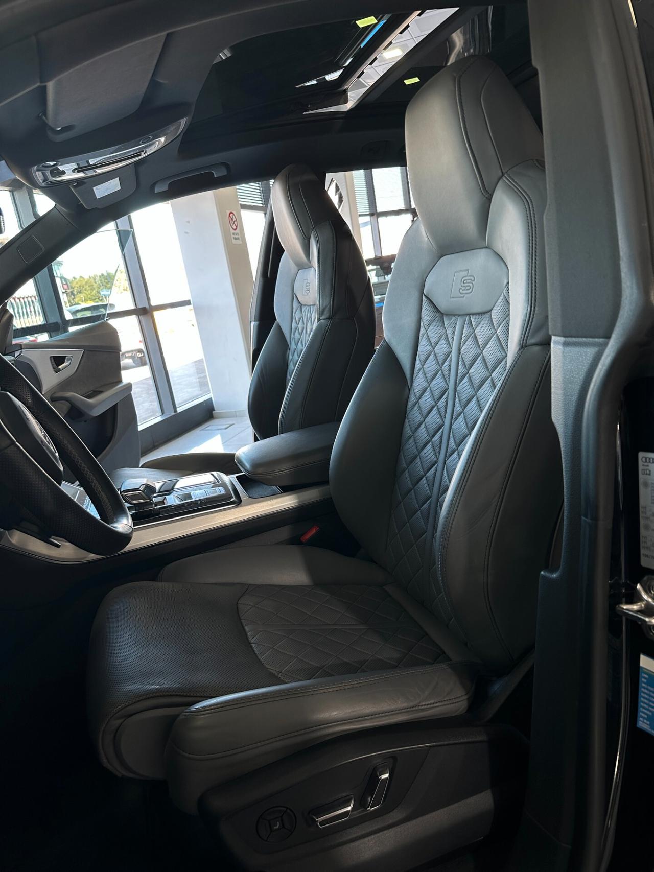 Audi Q8 S-LINE MHEV Cerchi22"+B&O+SospPneumatiche+TettoApribile