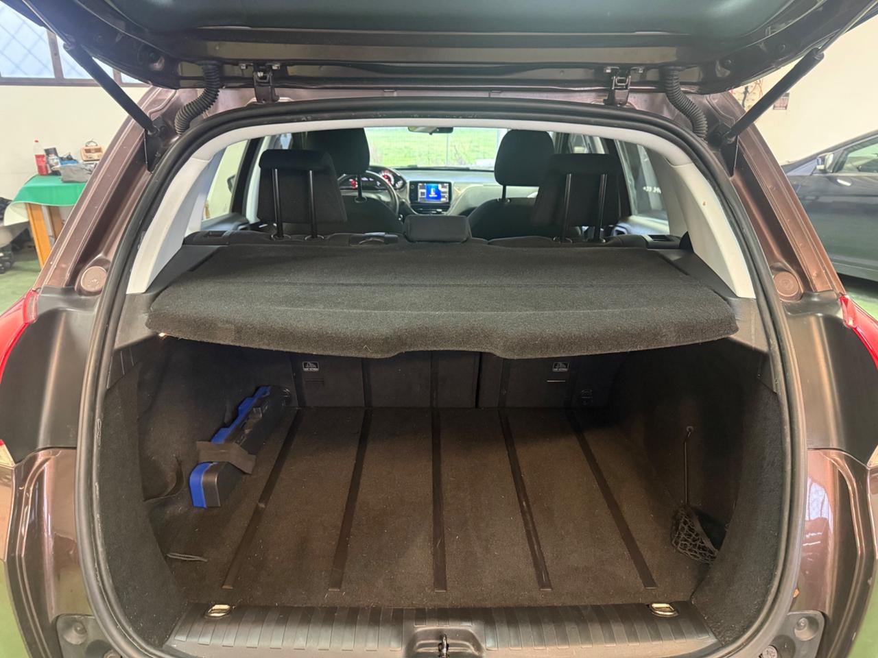 Peugeot 2008 1.2 VTi 82CV Active