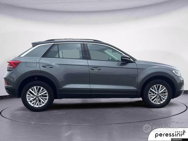 VOLKSWAGEN T-ROC 1.5 TSI ACT LIFE DSG 150 CV