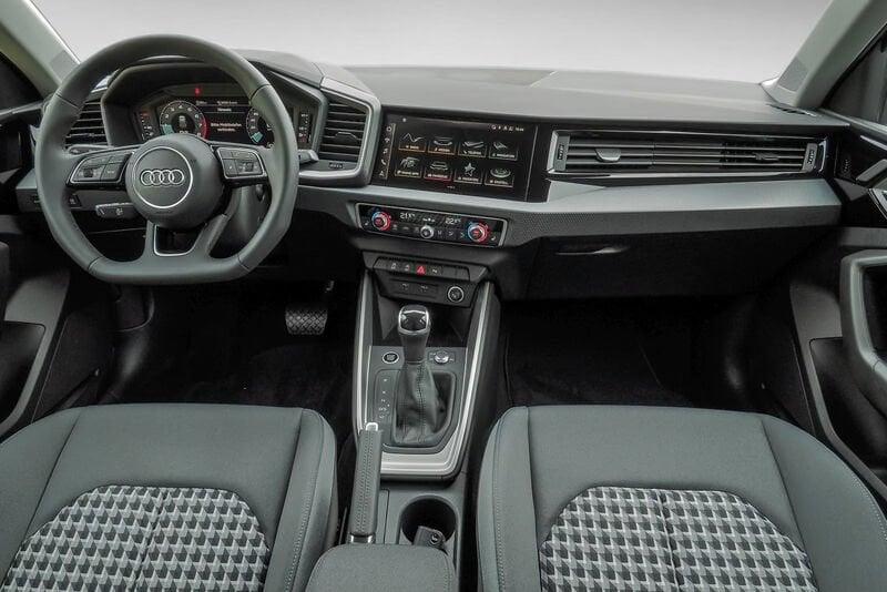 Audi A1 Sportback 30 TFSI S tronic S line edition LED CARPLAY PDC