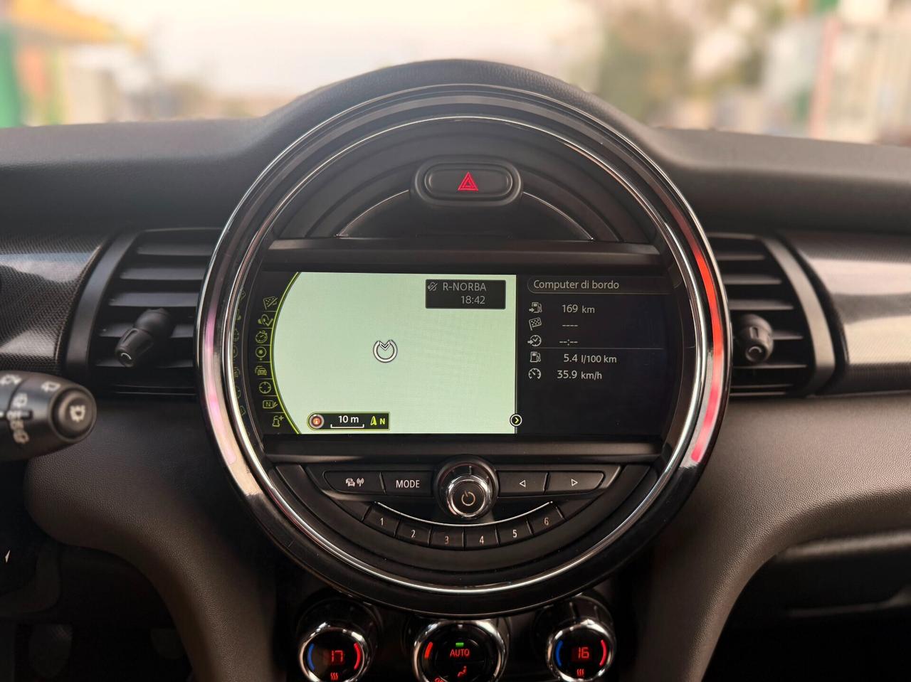 Mini 1.5 Cooper D/PELLE/FULL LED/NAVI/PDC/BELLA