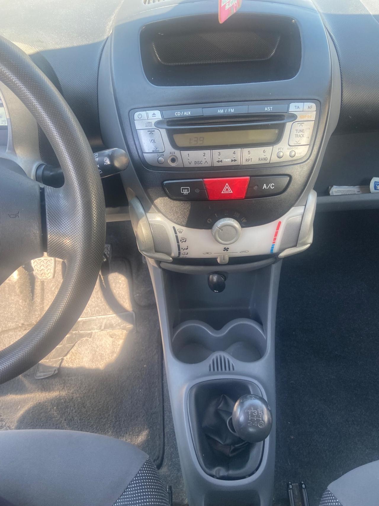 Peugeot 107 1.0 68CV 3p. Desir