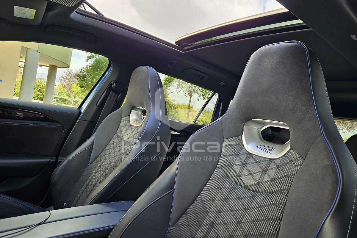 VOLKSWAGEN Passat 2.0 TDI 150 CV SCR DSG R-Line