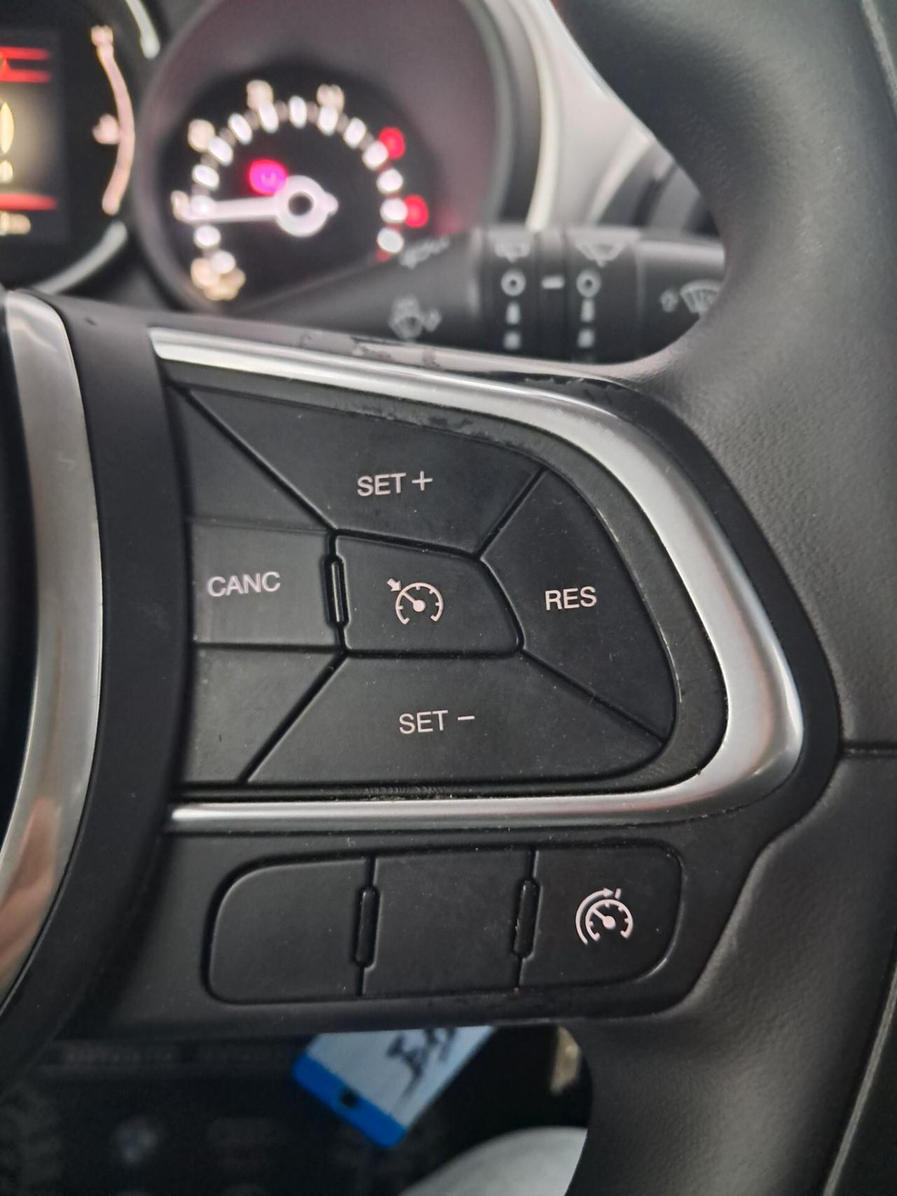 Fiat 500X 1.3-Mtj 95CV- CROSS*SENSORI*LED