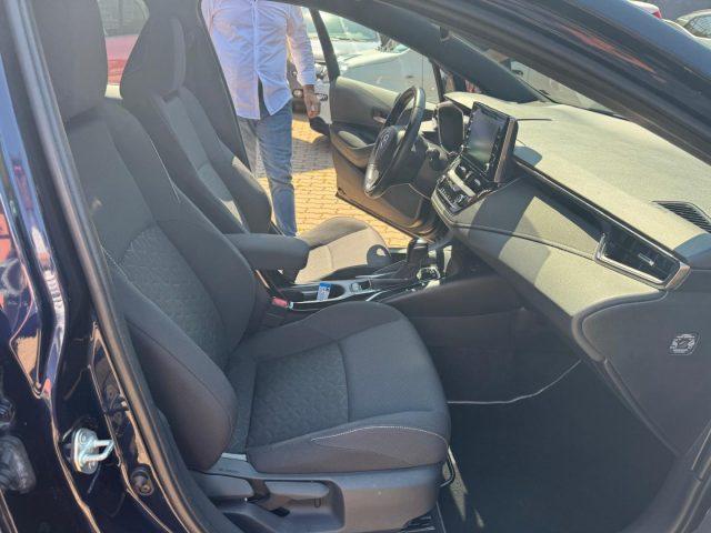 TOYOTA Corolla Touring Sports 1.8 Hybrid Business