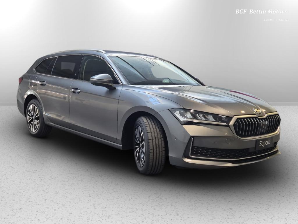 Skoda Superb Wagon 2.0 tdi Selection 150cv dsg