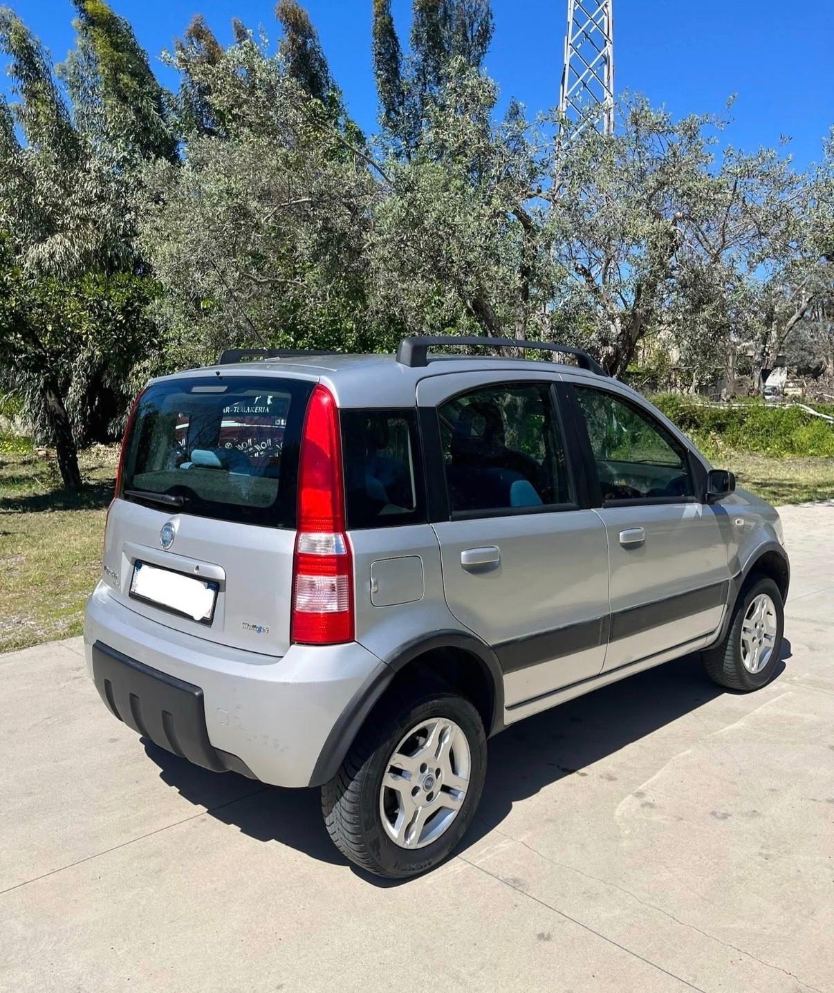 FIAT PANDA 1.3 MTJ DIVERSE UNITÀ ANCHE 4x4 CHIAMA