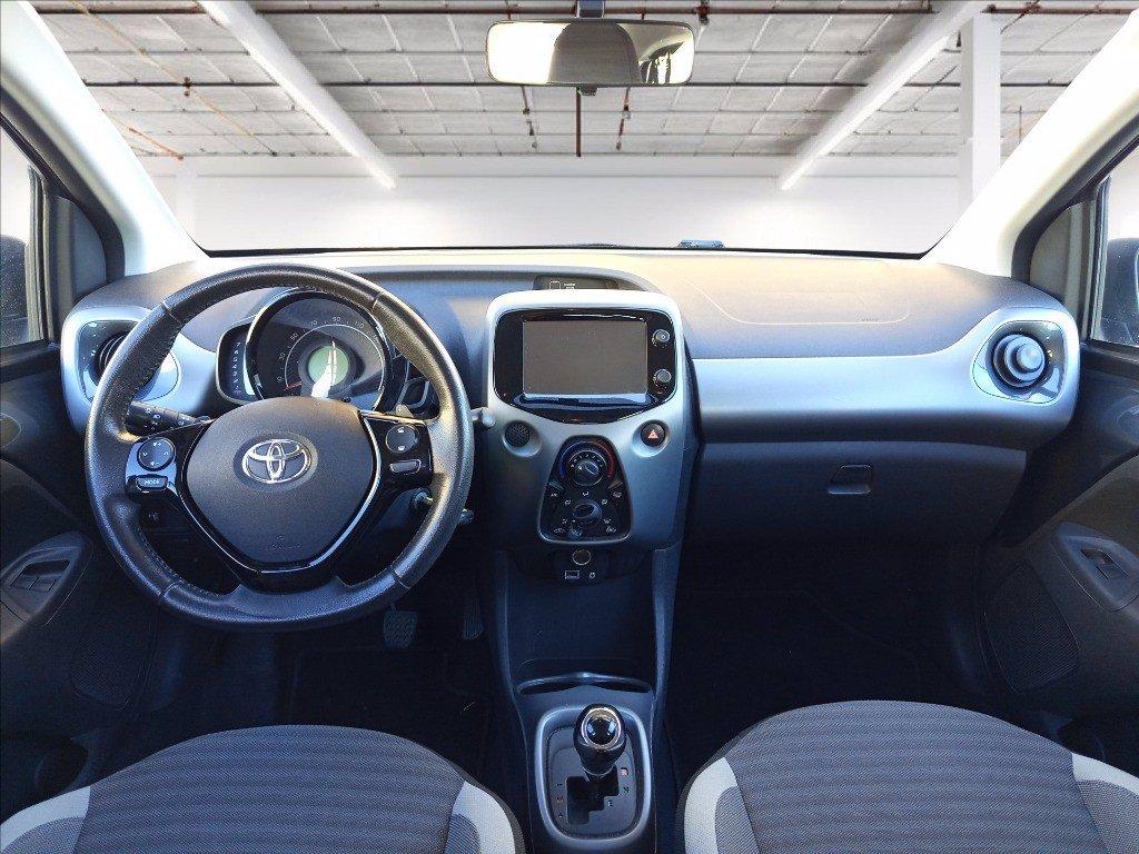 TOYOTA Aygo 5p 1.0 x-business m-mt 72cv del 2019
