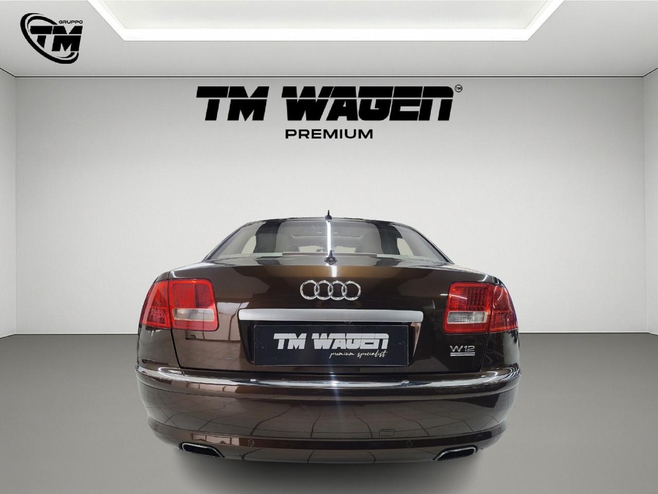Audi A8 6.0 W12 quattro tiptronic