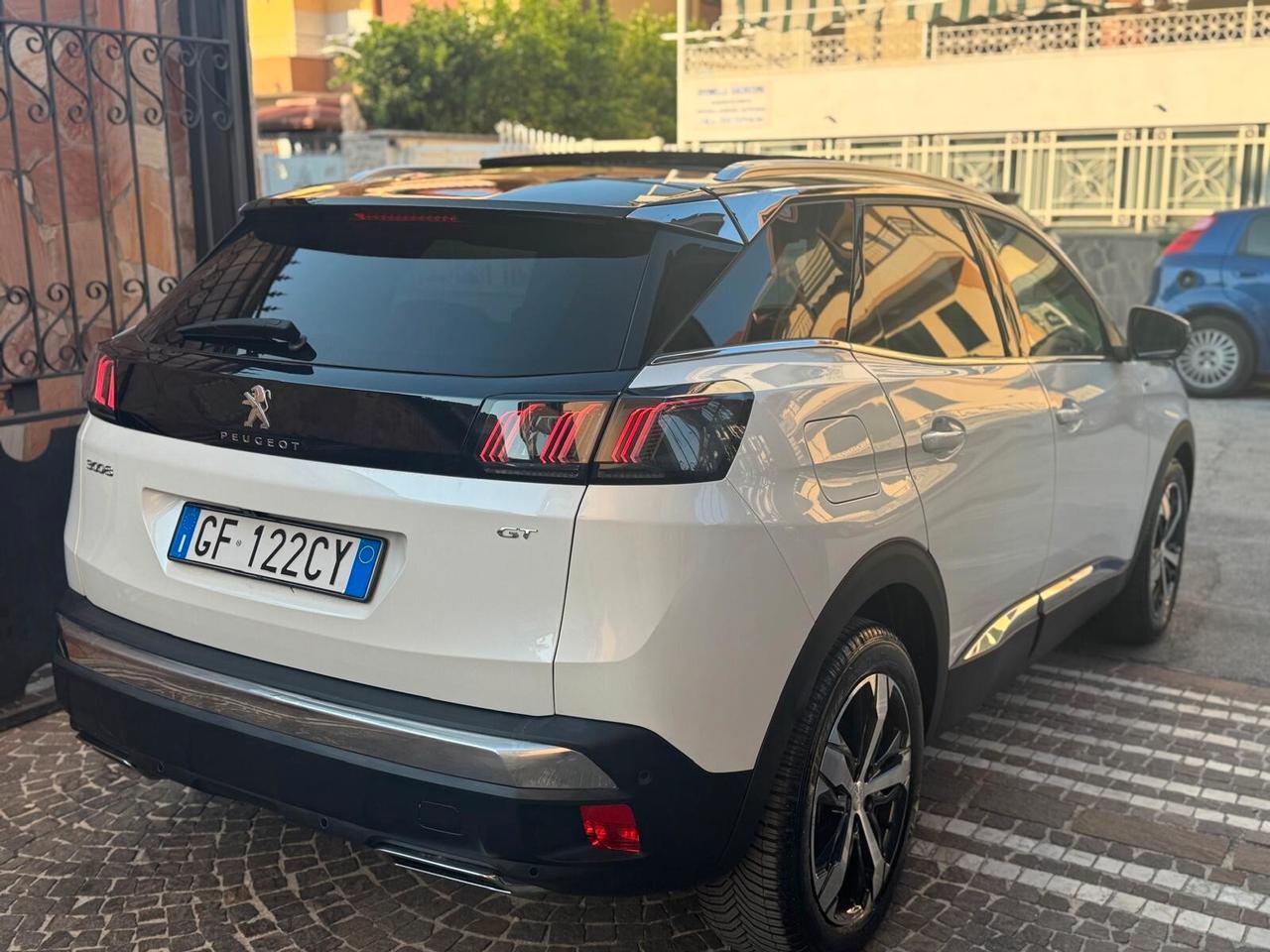 Peugeot 3008 BHDI 130 EAT8 GT Pack TETTO FOCAL FULL