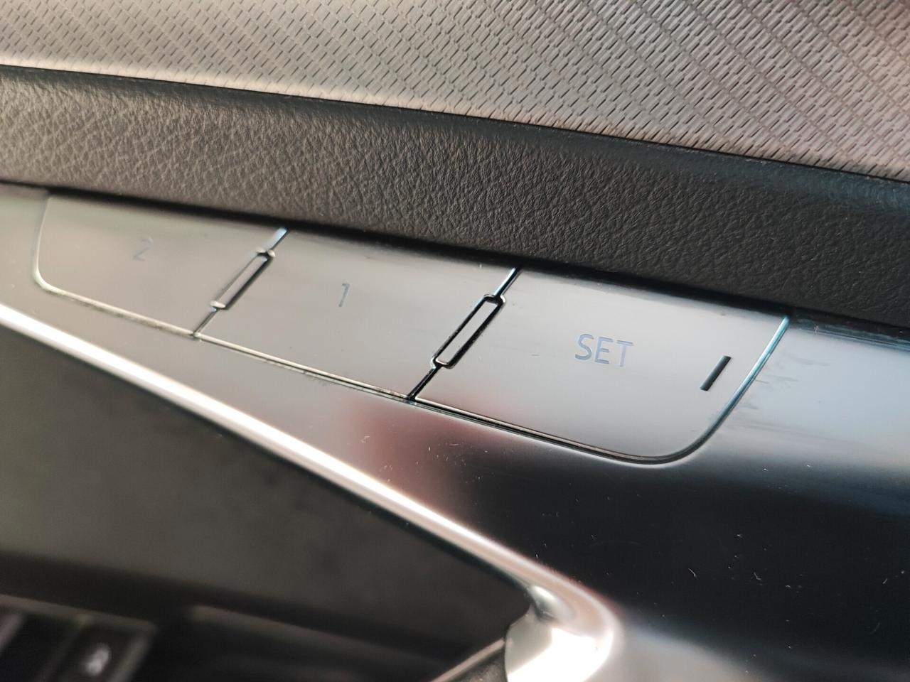 Audi A6 Avant 40 2.0 TDI S tronic Business Design