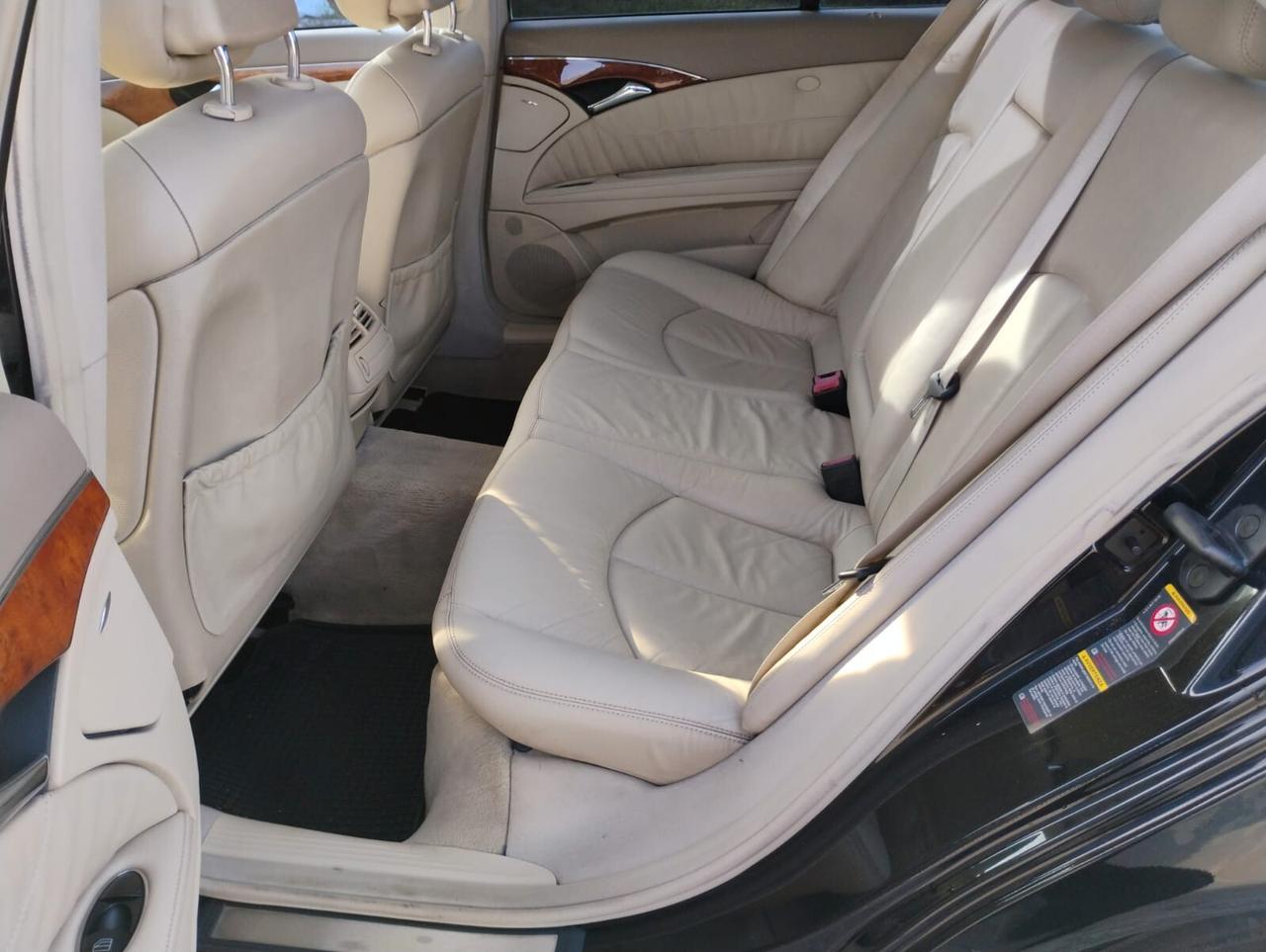 Mercedes-benz E 220 CDI cat Avantgarde
