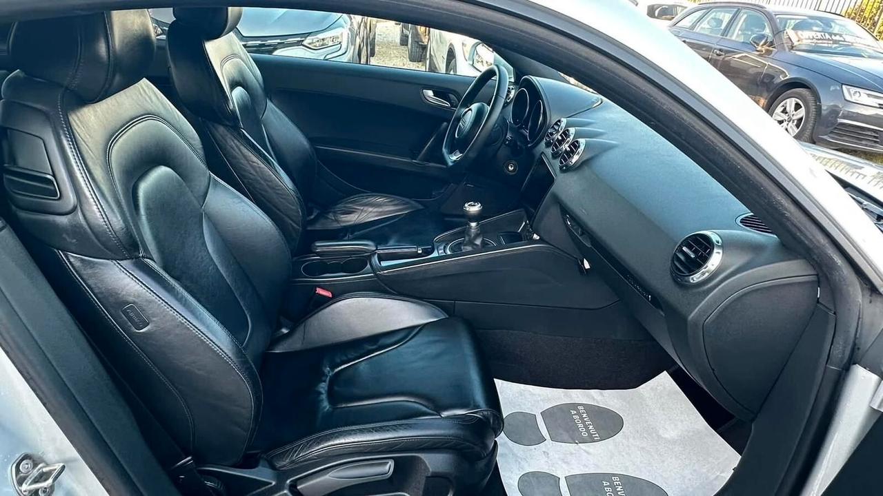 Audi TT Coupé 2.0 TDI quattro
